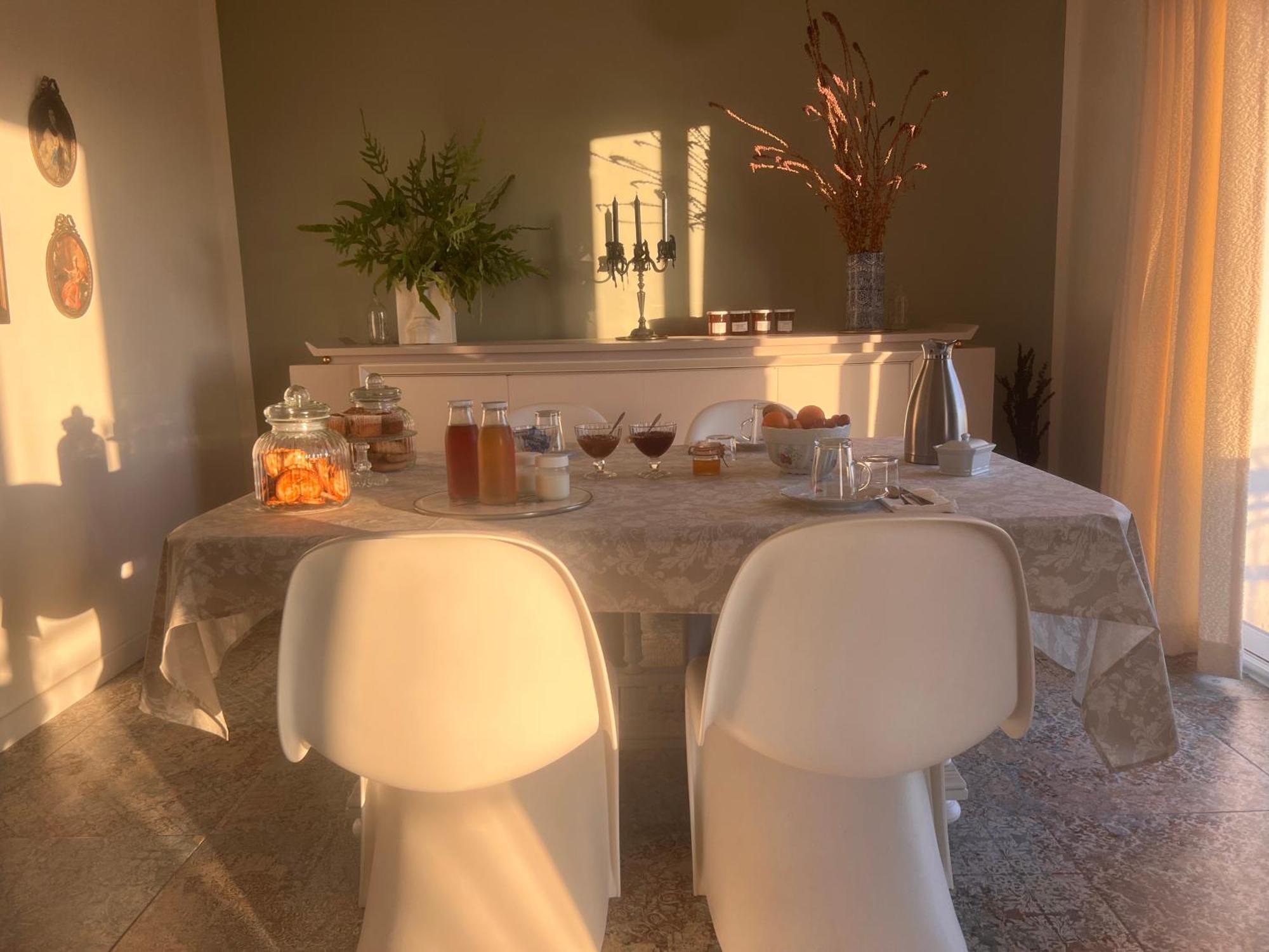 Cuneges Au Pre De Karine B&B 외부 사진